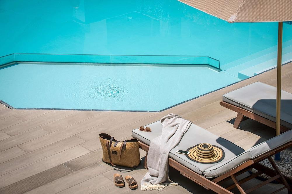 Troulis Apart-Hotel Bali  エクステリア 写真