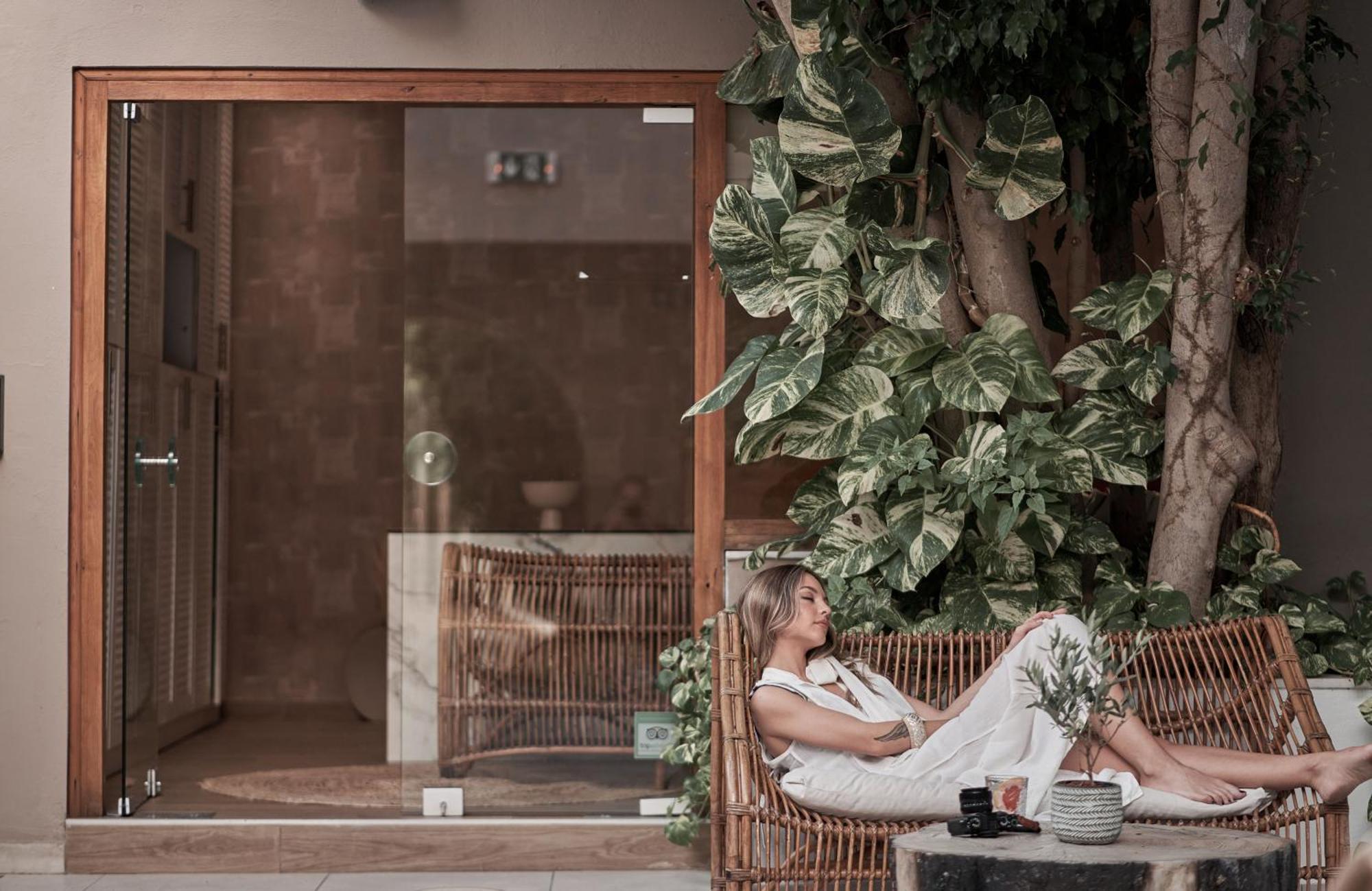 Troulis Apart-Hotel Bali  エクステリア 写真