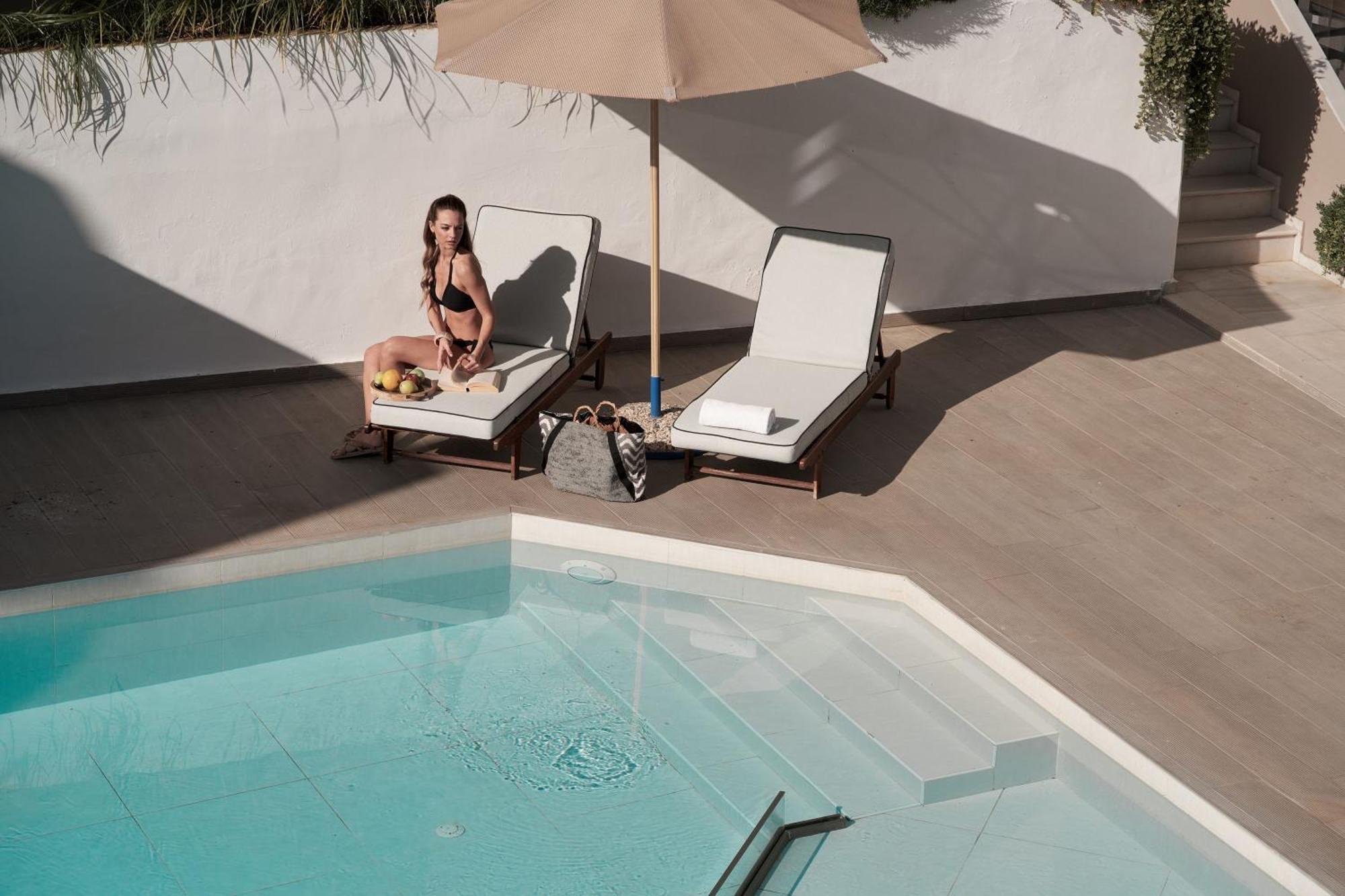 Troulis Apart-Hotel Bali  エクステリア 写真
