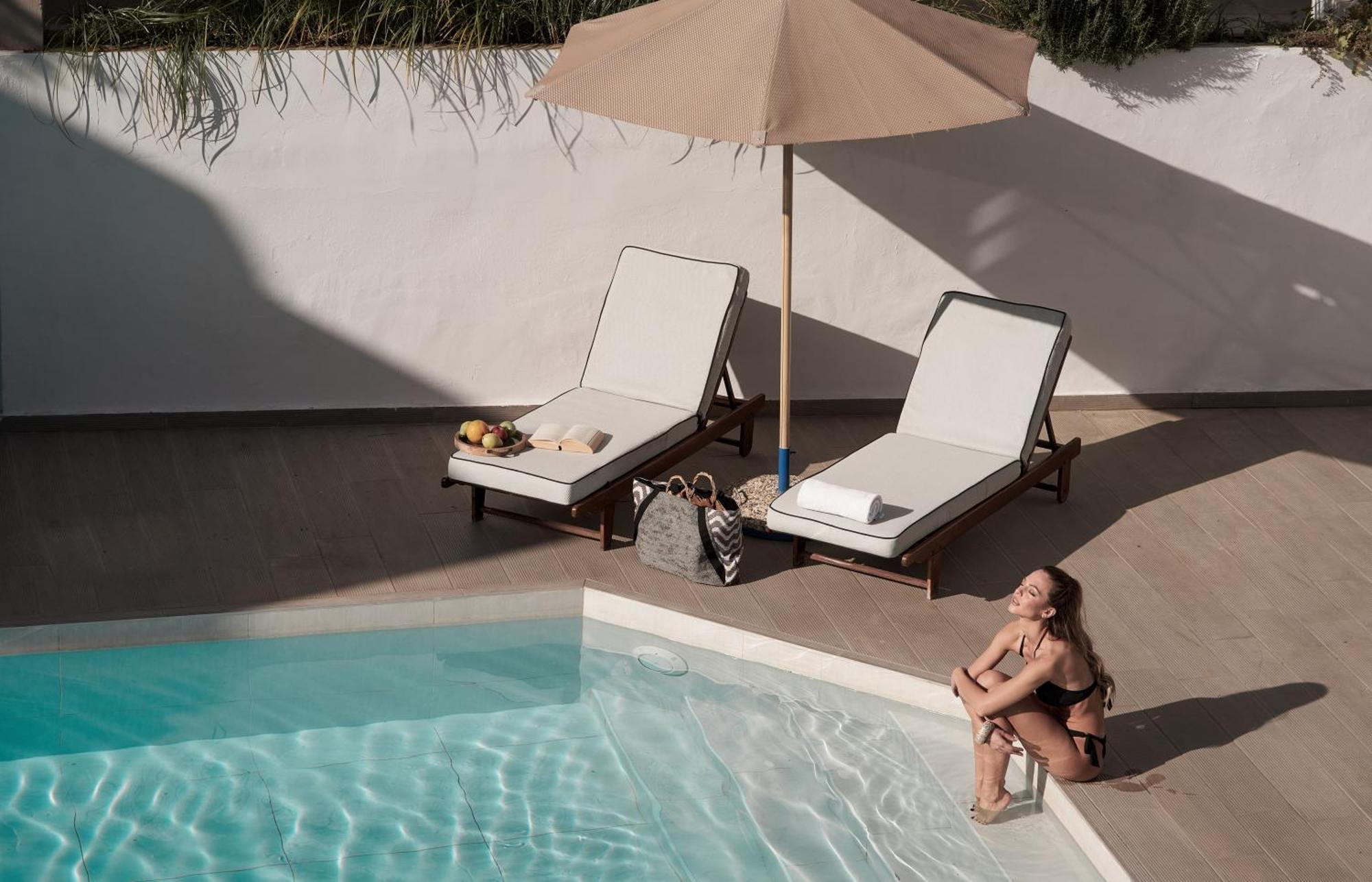 Troulis Apart-Hotel Bali  エクステリア 写真