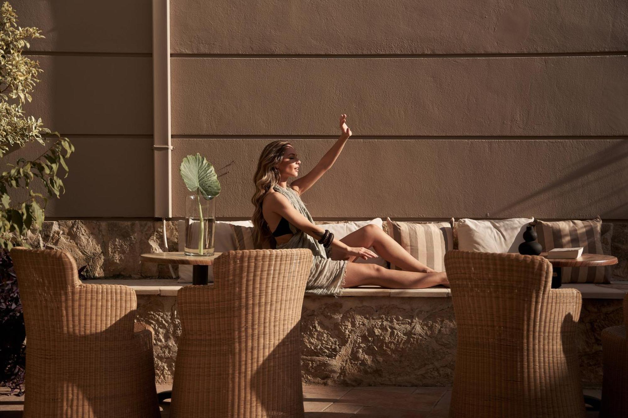 Troulis Apart-Hotel Bali  エクステリア 写真