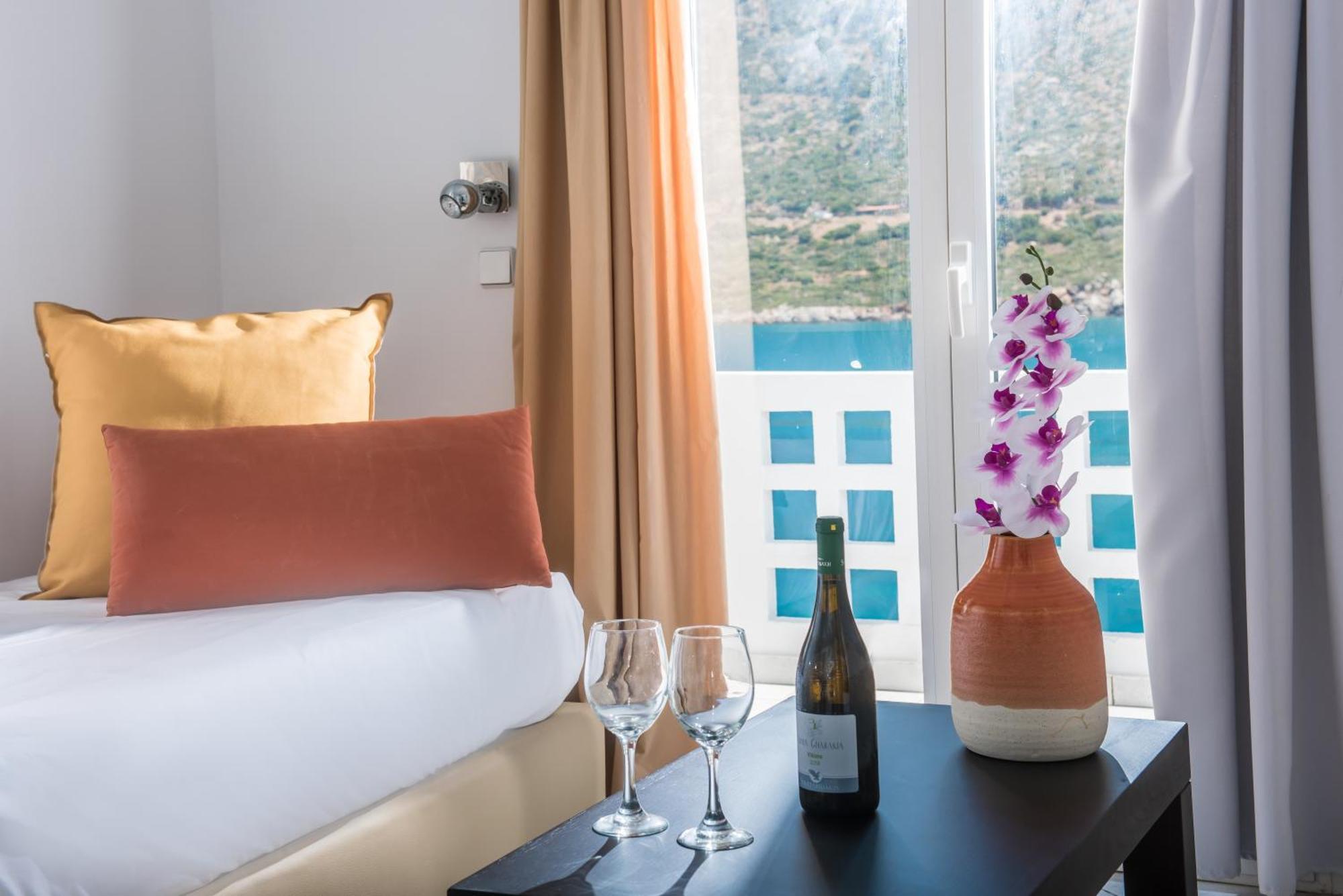 Troulis Apart-Hotel Bali  部屋 写真