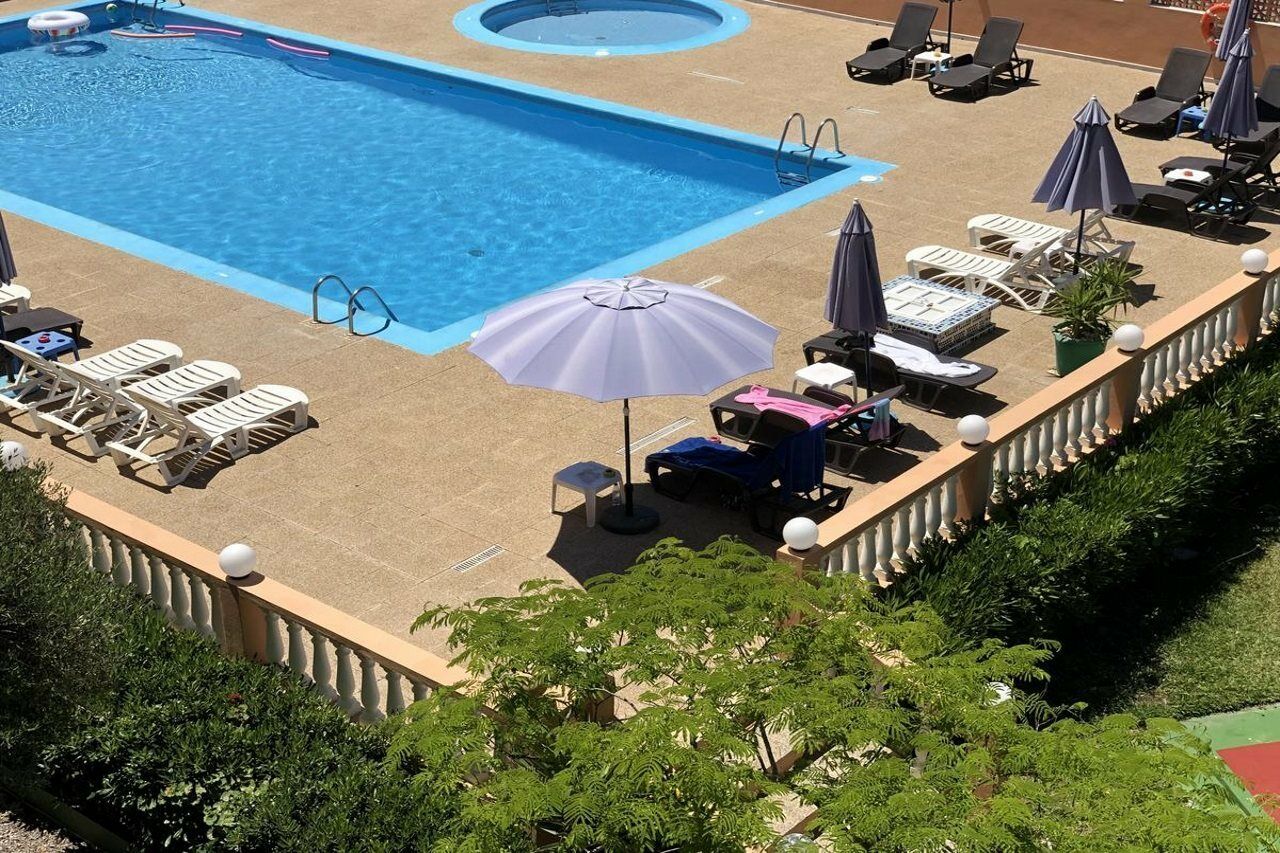 Troulis Apart-Hotel Bali  エクステリア 写真