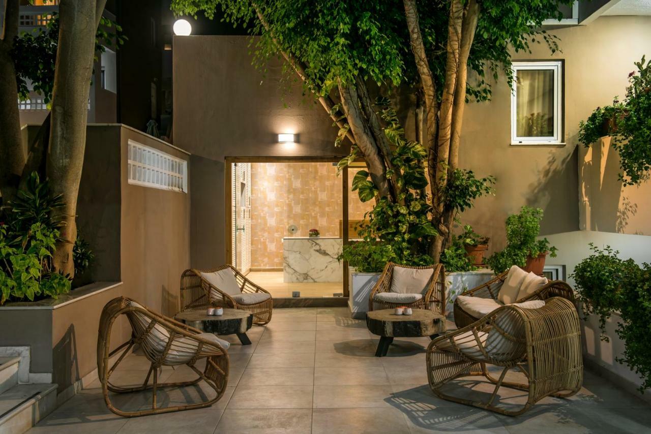 Troulis Apart-Hotel Bali  エクステリア 写真